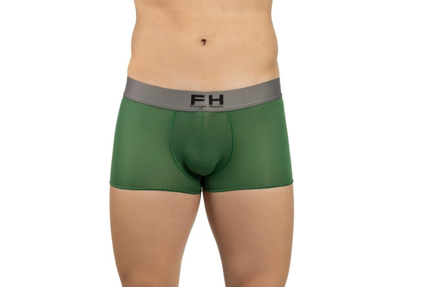 Erkek boxer markaları içinde öne çıkan pamuklu kumaşa sahip rahat boxer modeli